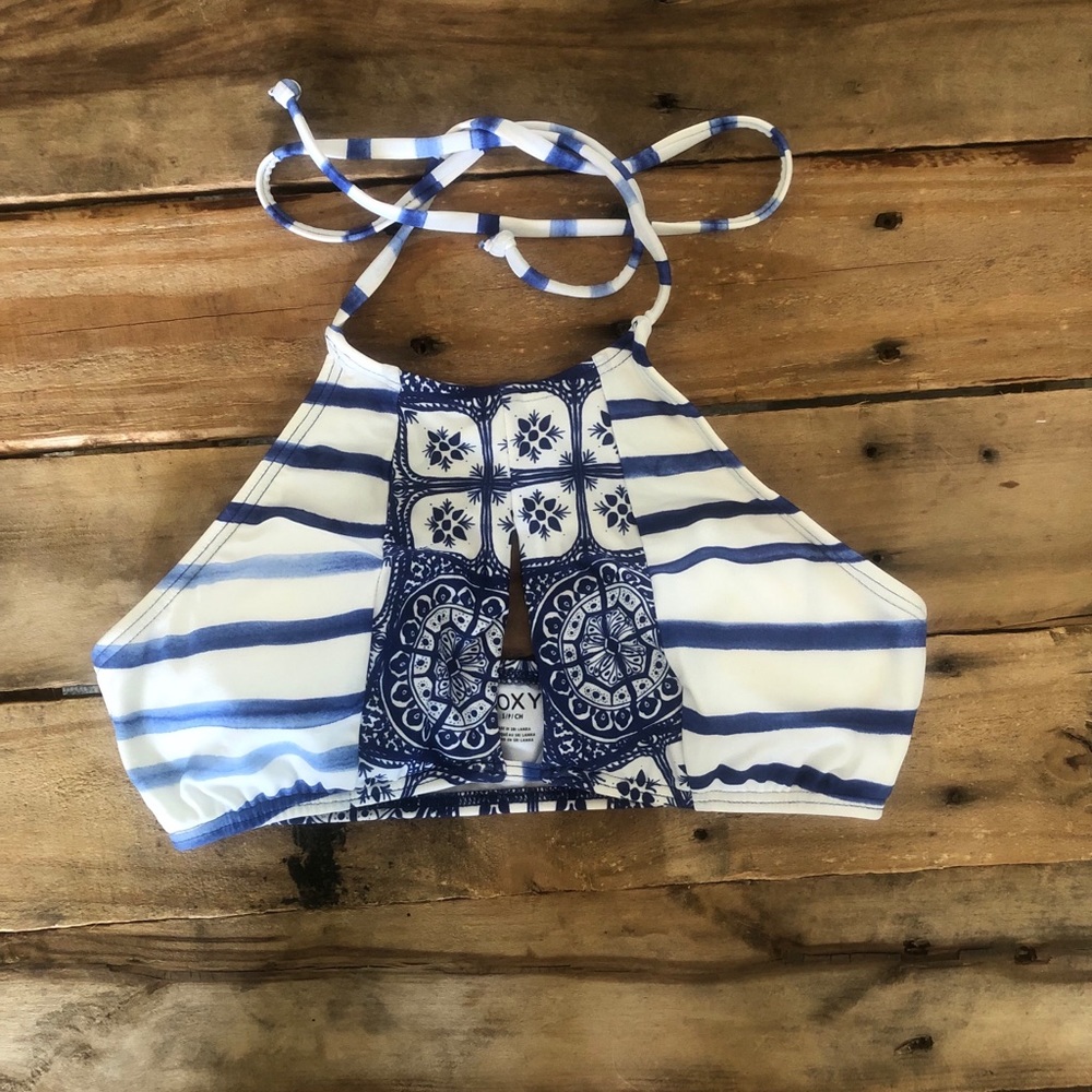 Roxy Keyhole Halter Bikini Top *MOVING SALE*